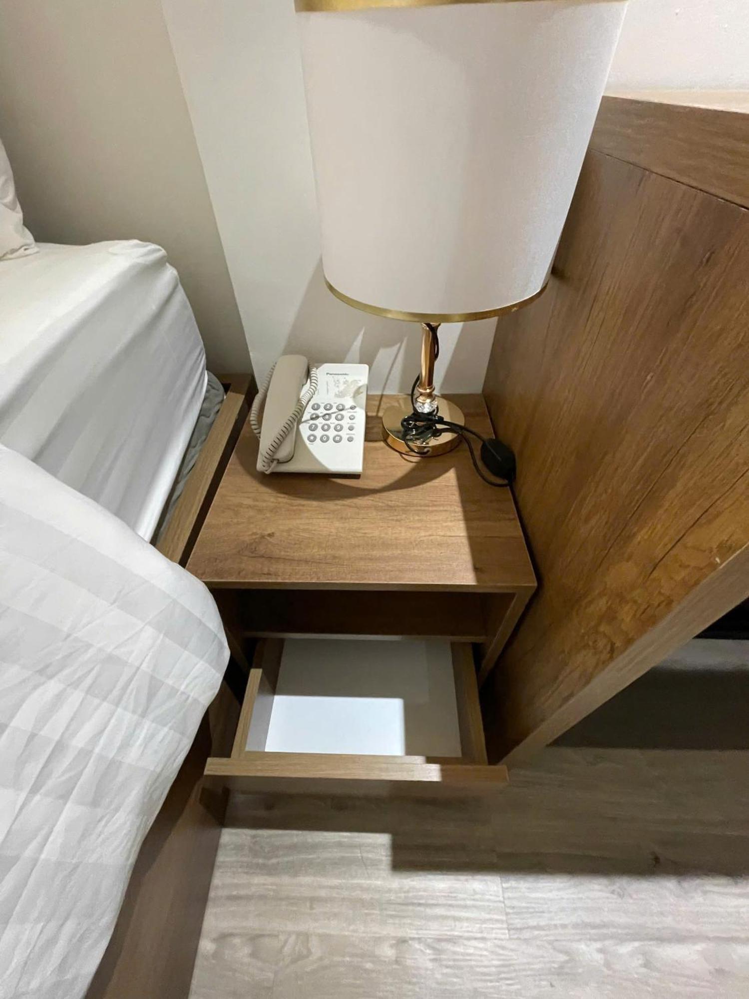 Song Anh Hotel Хошимин Экстерьер фото