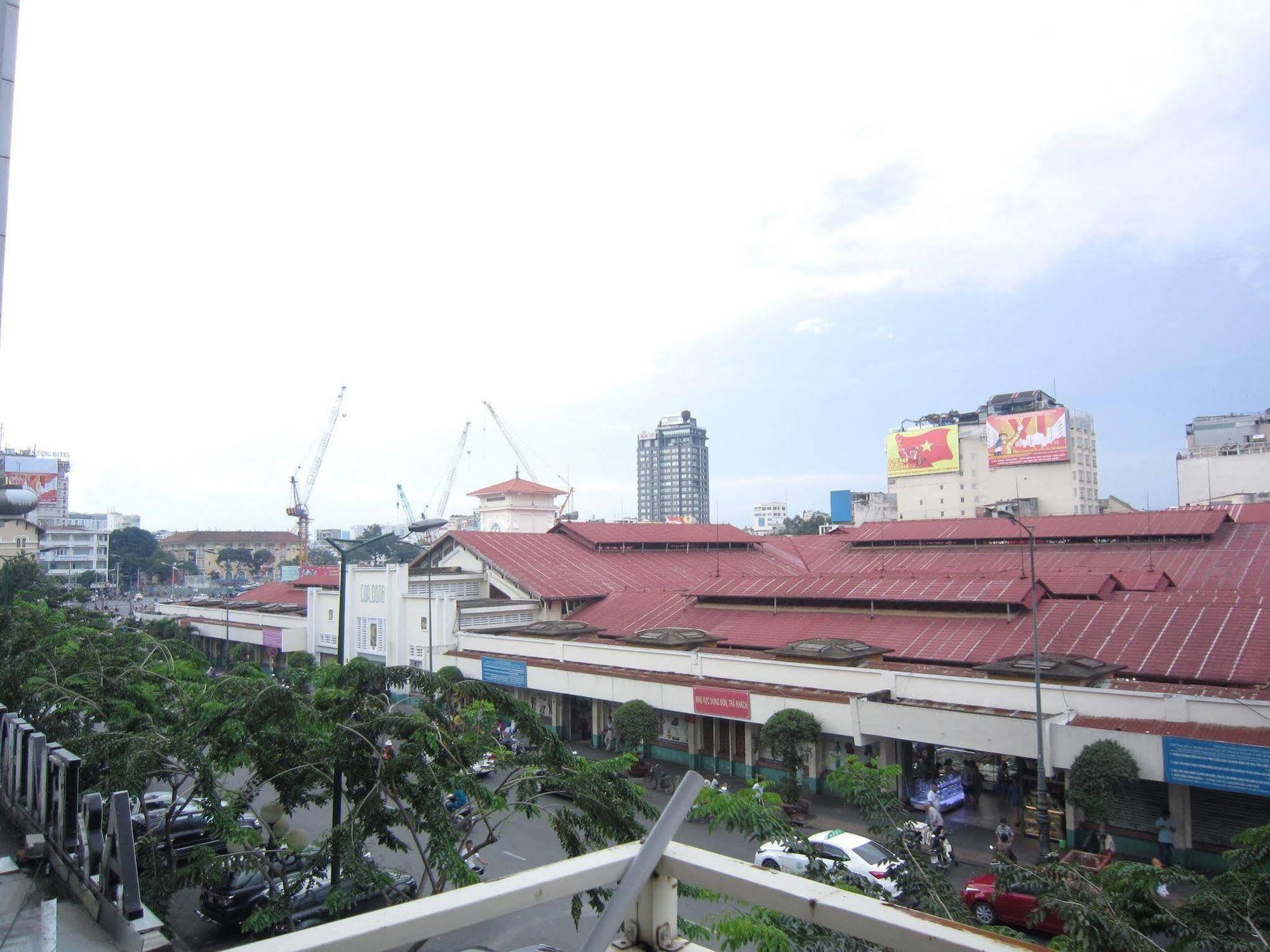 Song Anh Hotel Хошимин Экстерьер фото